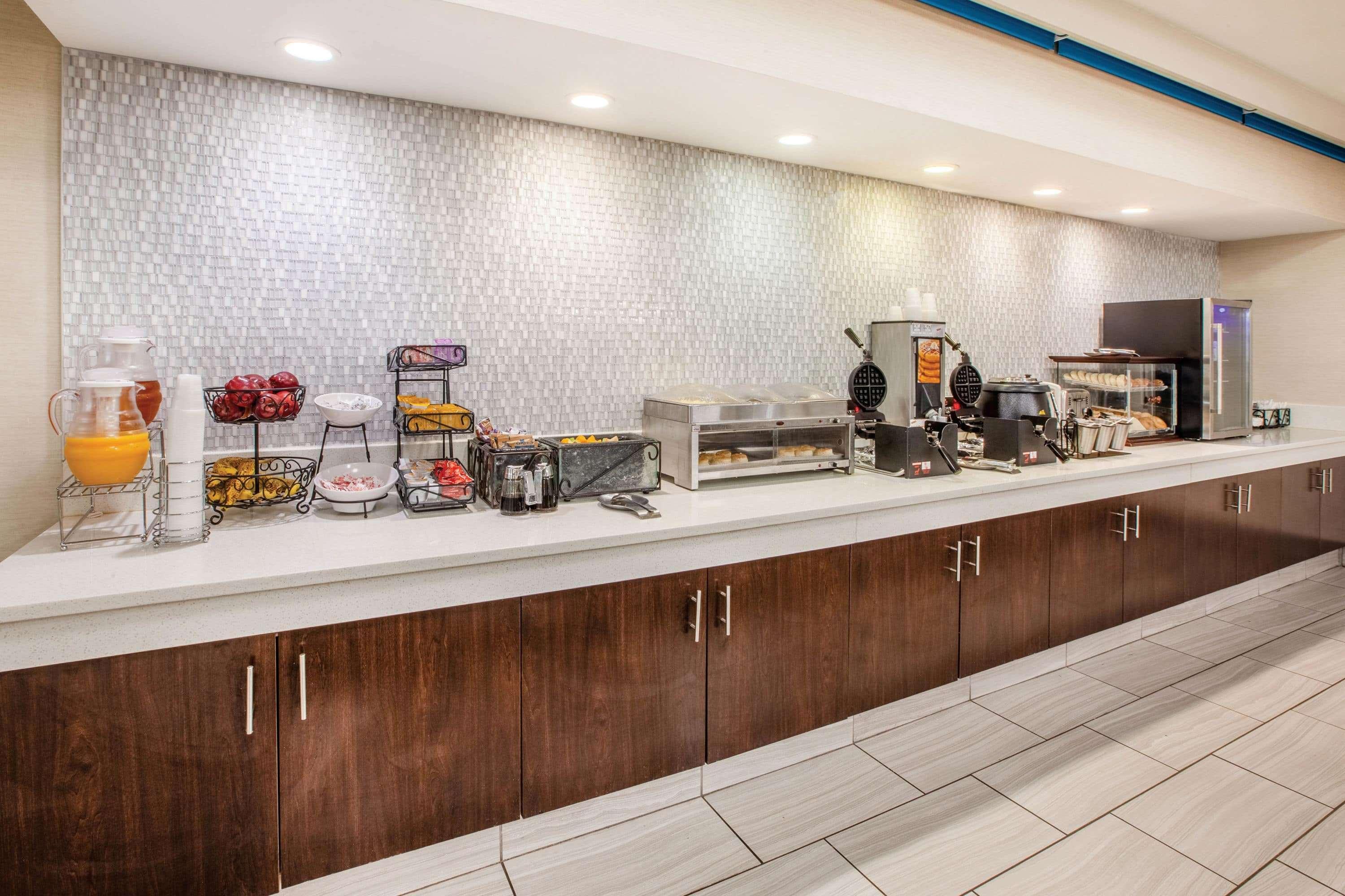 La Quinta By Wyndham Cincinnati Airport Florence Extérieur photo