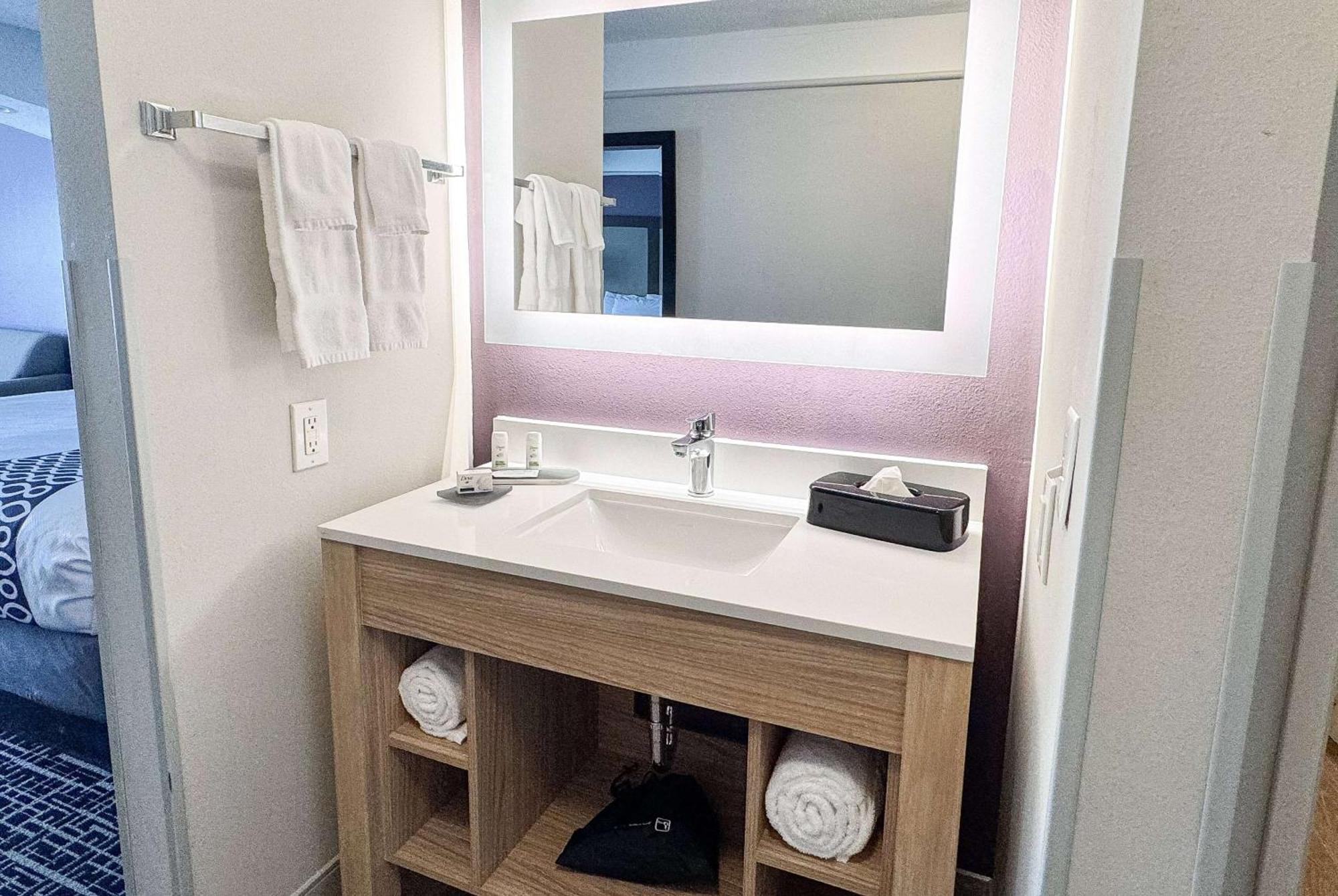 La Quinta By Wyndham Cincinnati Airport Florence Extérieur photo